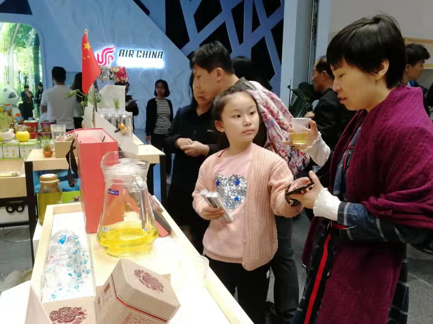 菏澤再奪冠！獲獎總數(shù)列全國牡丹參賽團(tuán)體第一名！特等獎19個、金獎25個